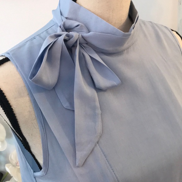 Sleeveless Top - Picture 5 of 7